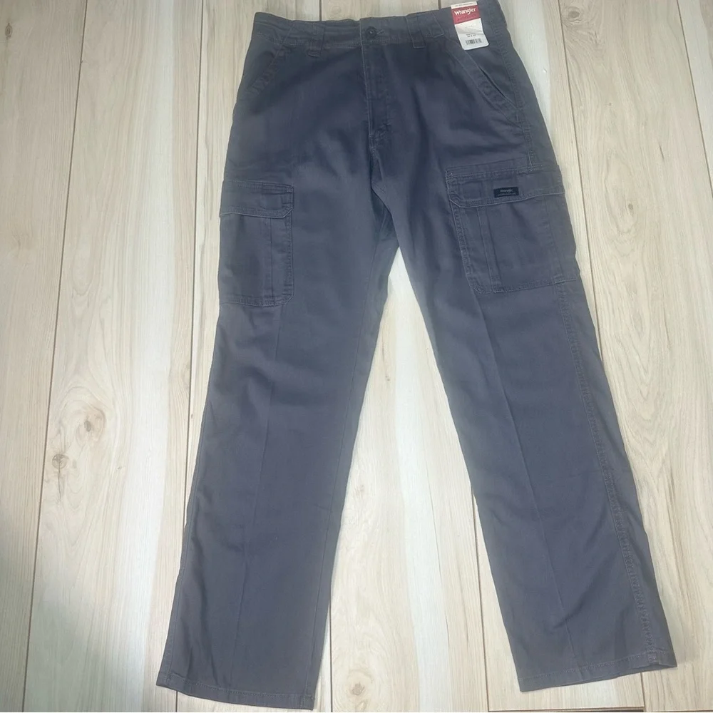 NWT Wrangler Authentics Men's Relaxed Stretch Classic Cargo Pants 32 X32 Gray‎